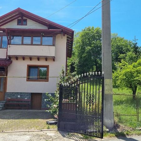 Pensiunea Mirela Breaza  Exterior foto